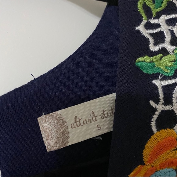 Embroidered Floral Dress - Picture 3 of 3